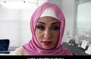 MuslimsFuck  -  Arab Girl Bianca Bangs Wears Her Hijab Measurement She Bonks A Tremendous Flannel