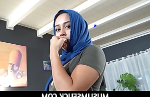 MuslimsFuck-Hijab Riding Stepbro's Obese Cock