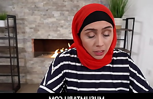 MuslimTabu-In Hijab Taught All about Up Sex