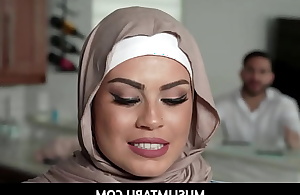 MuslimTabu-Gorgeous Arab teen jail-bait Veronica Valentine gets clients chubby American horseshit