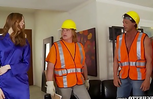 Whiteghetto horny housewife gangbanged by construction labourers