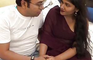 A desi Couple went stand aghast at incumbent on honeymoon. See what happened after that! Busy Bengali audio