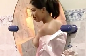 Sri Lankan Model Anusha Rajapaksha Hot Boobs Show In Topless Photoshoot