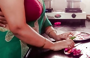 Desi Indian Big Boobs Stepmom Arya Fucked by Stepson in Kitchen dimension Cooking.