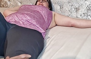 Beautiful hairy mature mom anal creampied