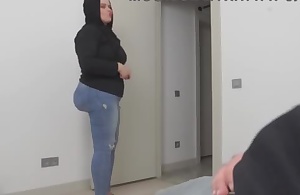 Muslim Hijab girl caught me jerking off concerning Public waiting room.-MUST SEE REACTION.