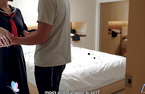 Chinese teen Xiao Ye Ye has a hard copulates with her boyfriend.