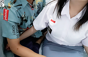 Biology Teacher Gives Practice to Students