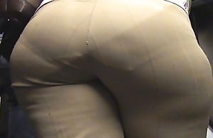Undeceptive booties adjacent to hd